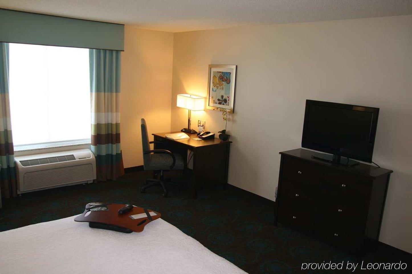Hampton Inn & Suites Suisun City Waterfront Номер фото
